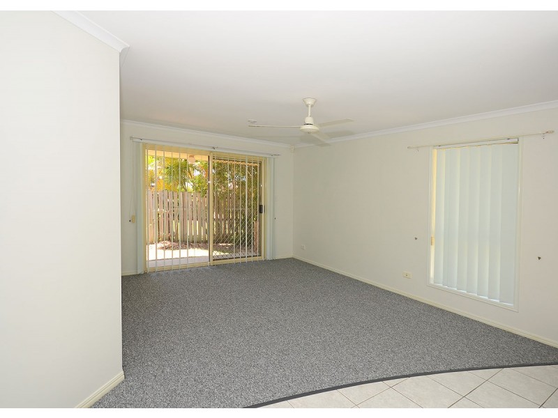 1, 9 King Edward Court, Urangan QLD 4655