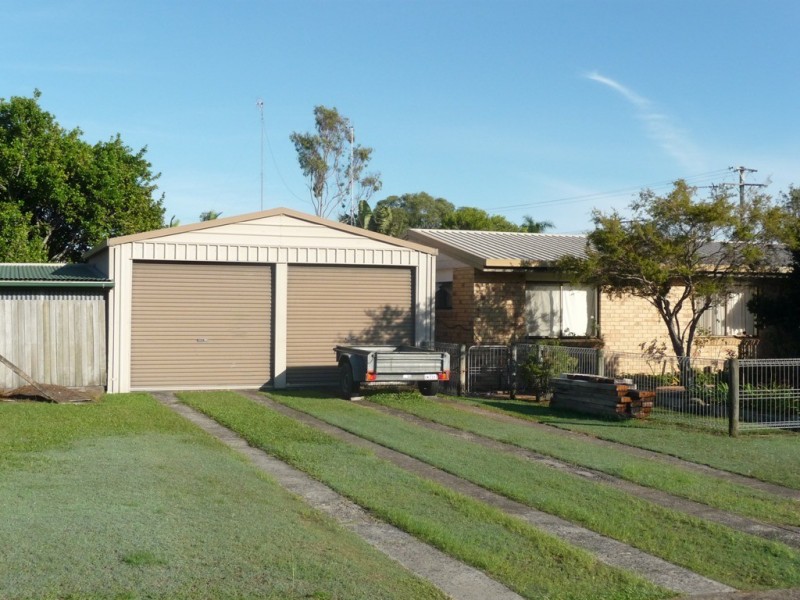 1 Howlett Street, Urangan QLD 4655