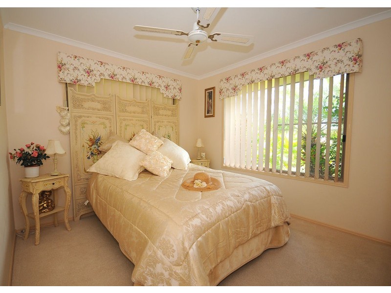 12 Lakeside Court, Hervey Bay QLD 4655