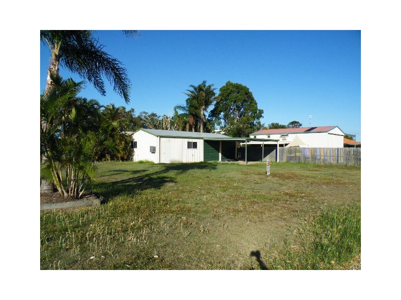 1 Seaspray Court, Urangan QLD 4655