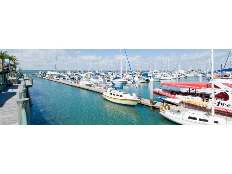 1 Seaspray Court, Urangan QLD 4655