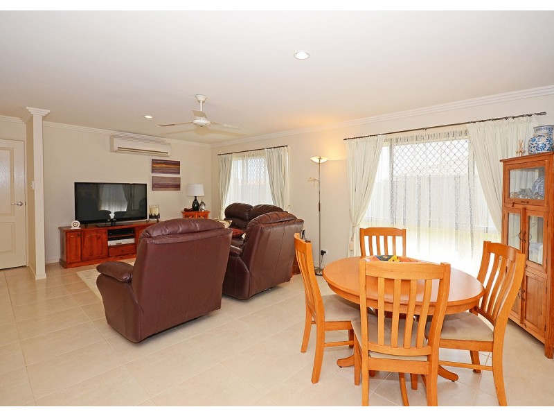 43 Lancaster Circuit, Urraween QLD 4655