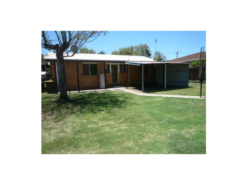 10  Rachael Street, Point Vernon QLD 4655