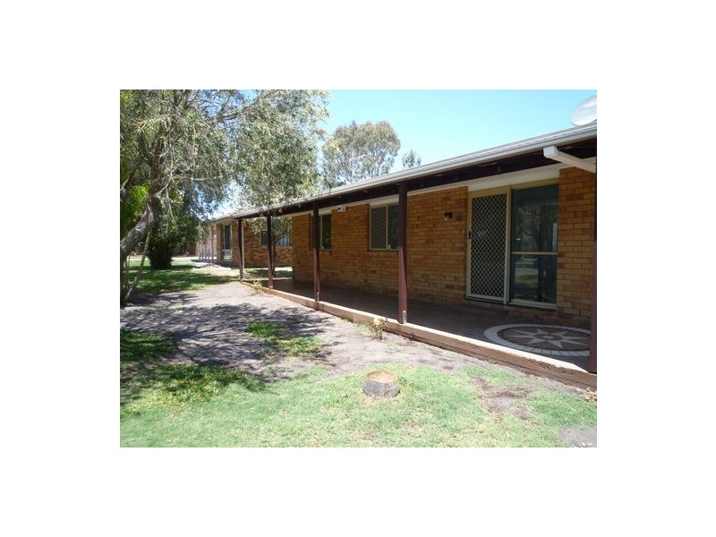 10  Rachael Street, Point Vernon QLD 4655