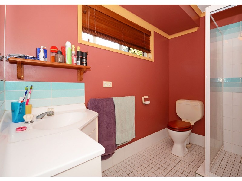 21 Renee Court, Torquay QLD 4655
