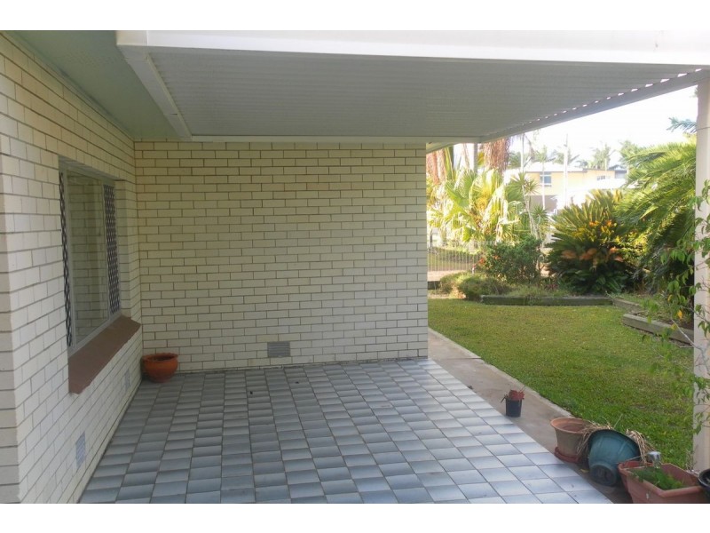 135 Long Street, Point Vernon QLD 4655