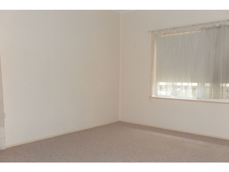 135 Long Street, Point Vernon QLD 4655