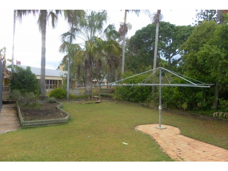 135 Long Street, Point Vernon QLD 4655