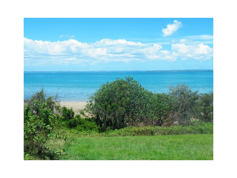 77 Corfield Street, Point Vernon QLD 4655