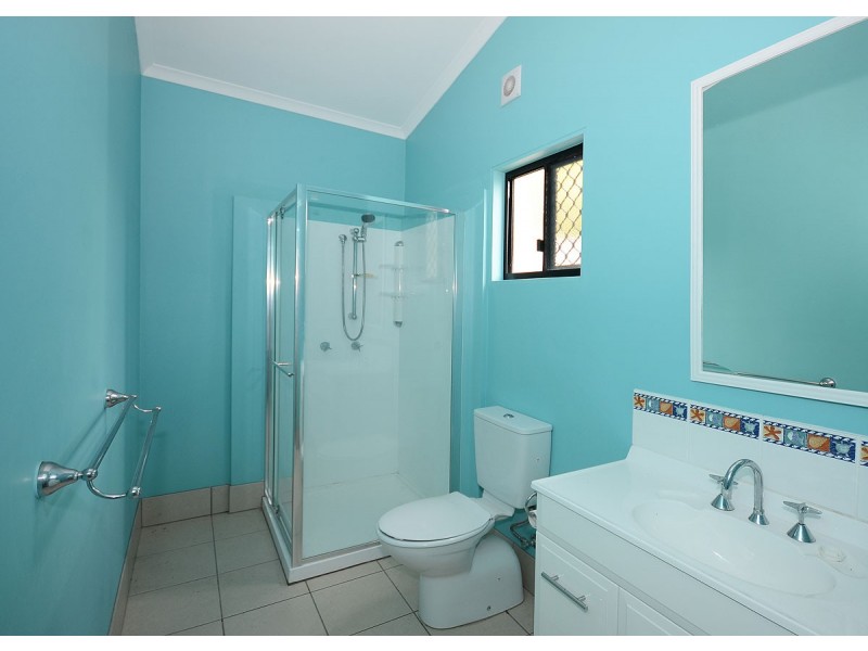 7 Conondale Court, Torquay QLD 4655