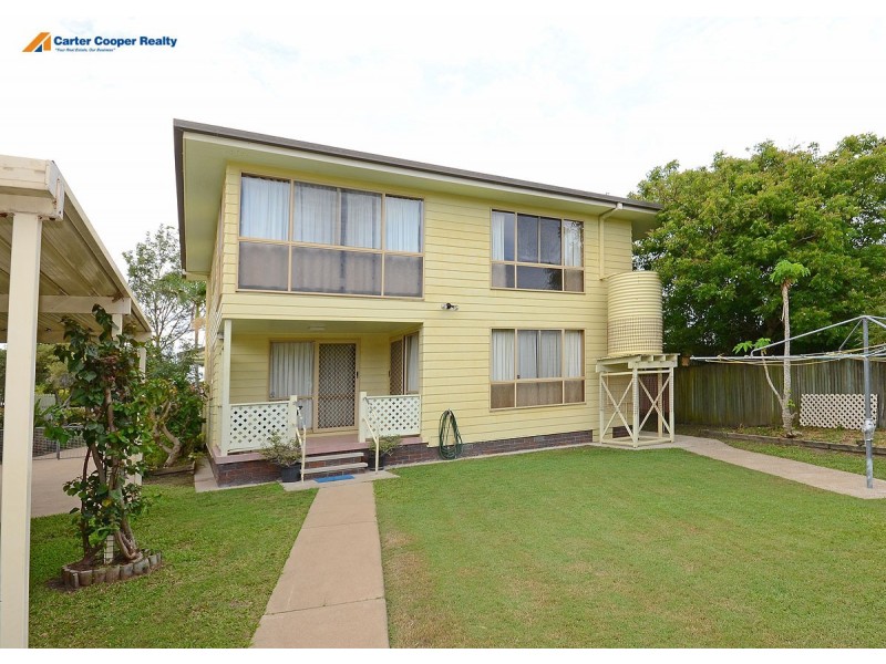 92  Cunningham Street, Urangan QLD 4655