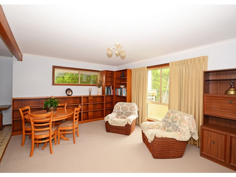 92  Cunningham Street, Urangan QLD 4655