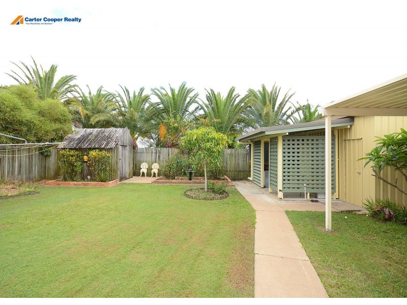 92  Cunningham Street, Urangan QLD 4655