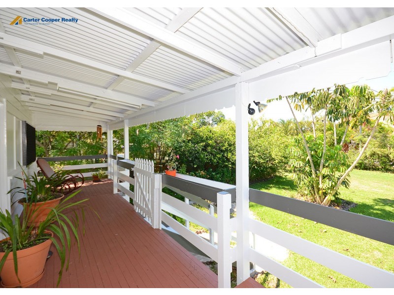 19 Hibiscus Street, Urangan QLD 4655