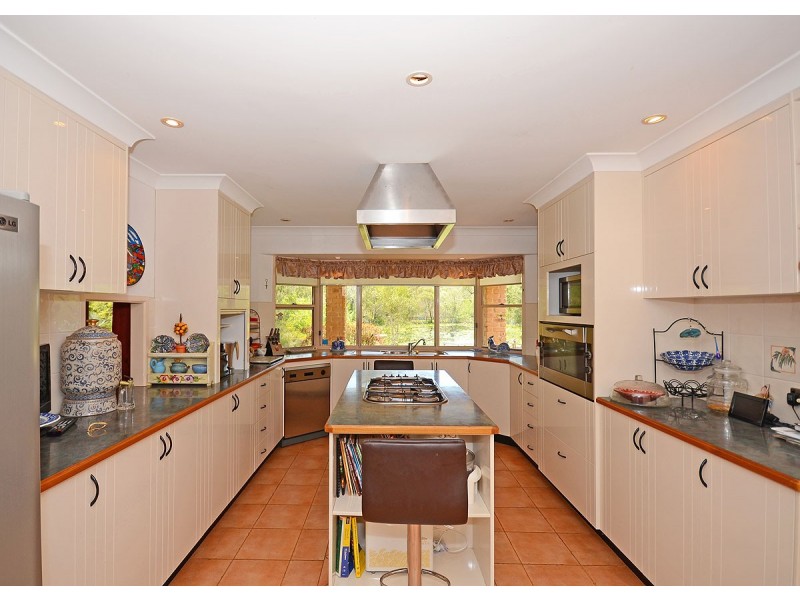 41 Shore Rd East, Urangan QLD 4655