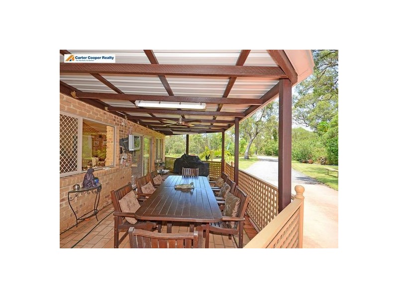 41 Shore Rd East, Urangan QLD 4655