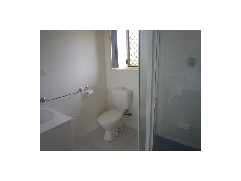 6 Moonstone Drive, Urangan QLD 4655