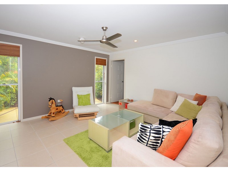 7 Bayley Court, Urraween QLD 4655