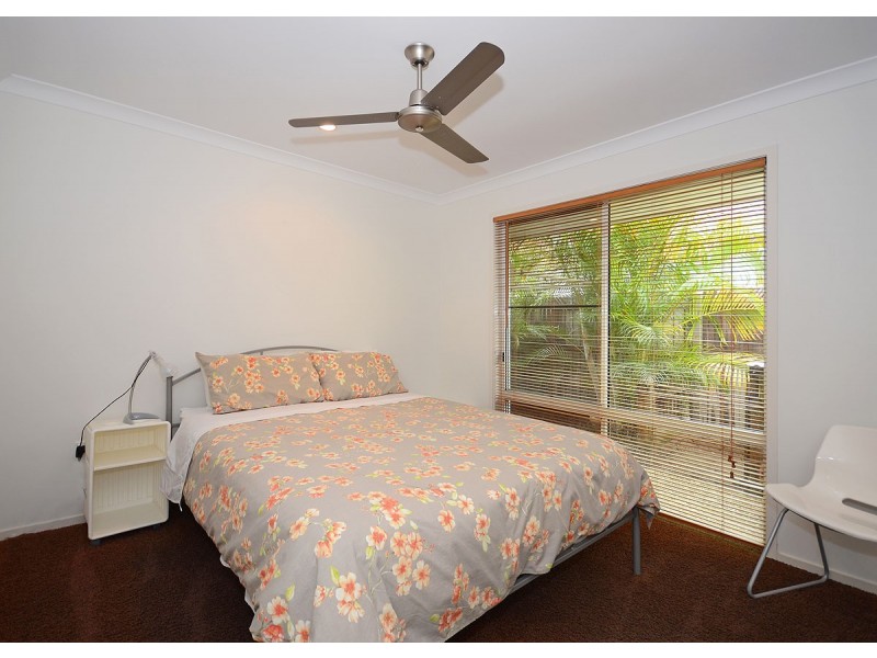 7 Bayley Court, Urraween QLD 4655