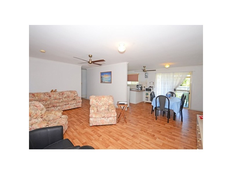 28 Tristania Crescent, Urangan QLD 4655