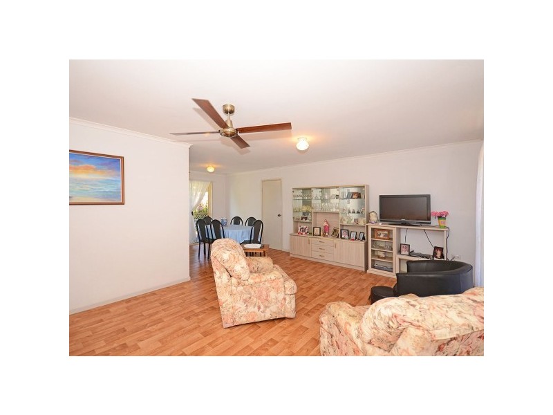 28 Tristania Crescent, Urangan QLD 4655