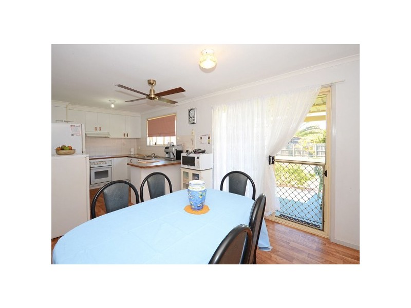 28 Tristania Crescent, Urangan QLD 4655