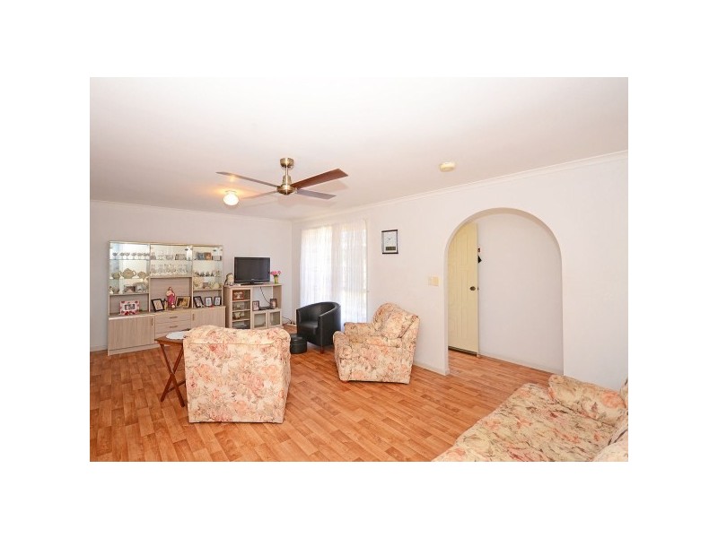 28 Tristania Crescent, Urangan QLD 4655
