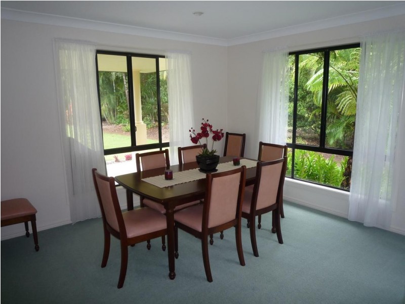 16 Meadow Drive, Dundowran Beach QLD 4655