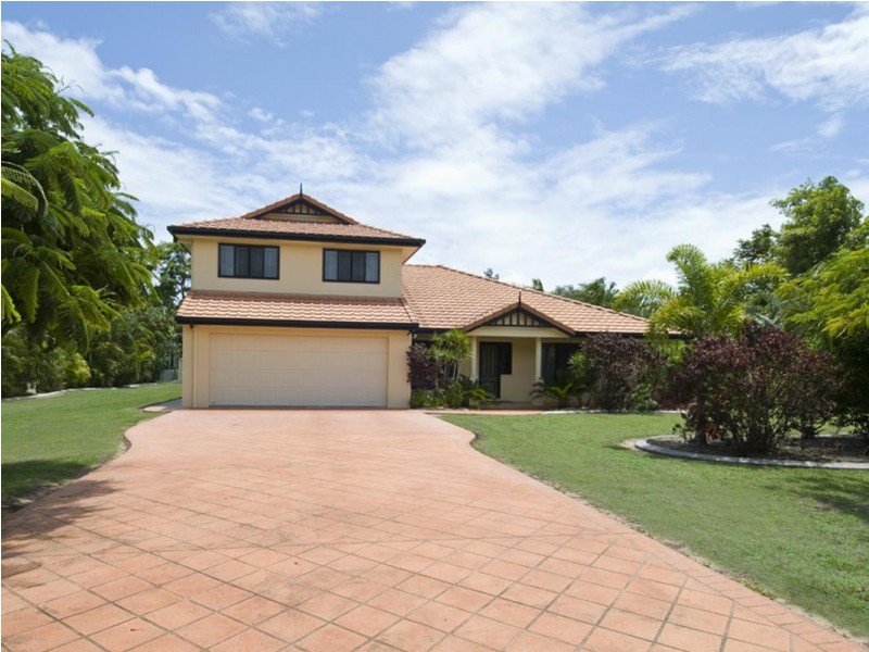 16 Meadow Drive, Dundowran Beach QLD 4655