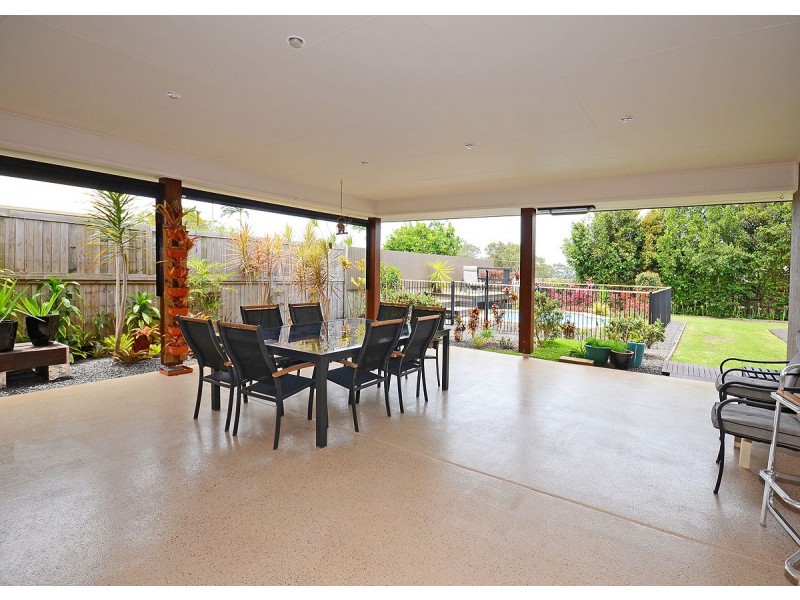 70 Long Street, Point Vernon QLD 4655