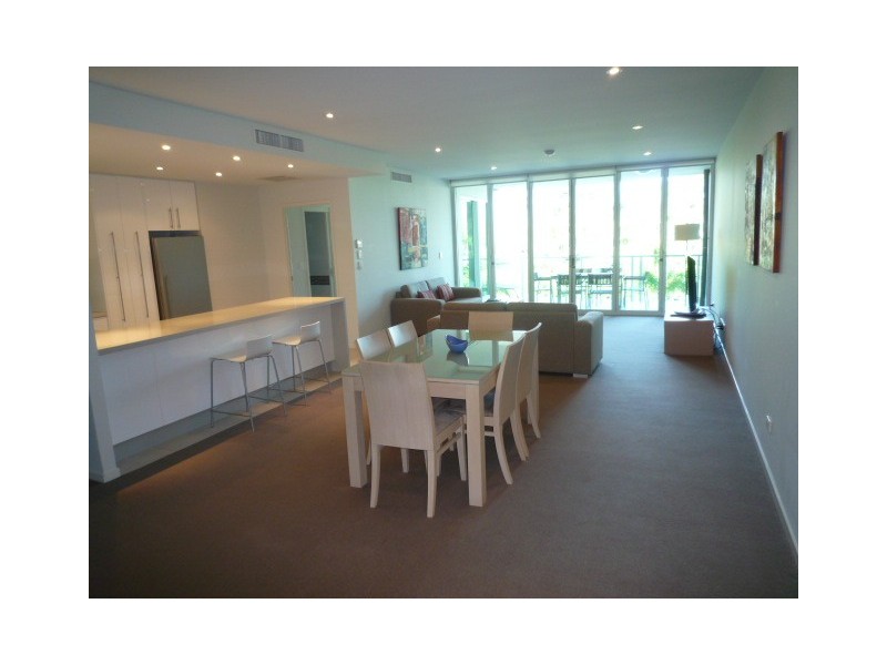 6/625 Charlton Esplanade, Urangan QLD 4655