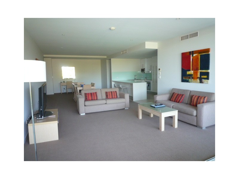 6/625 Charlton Esplanade, Urangan QLD 4655