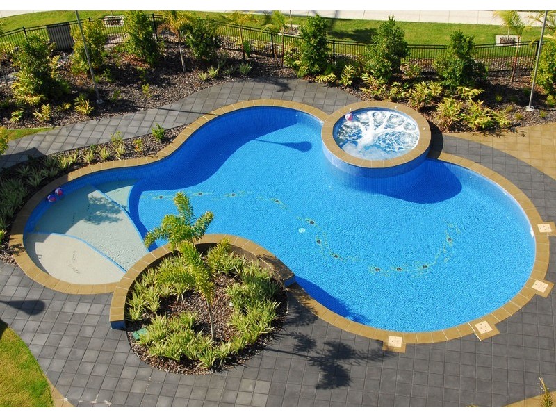 6/625 Charlton Esplanade, Urangan QLD 4655