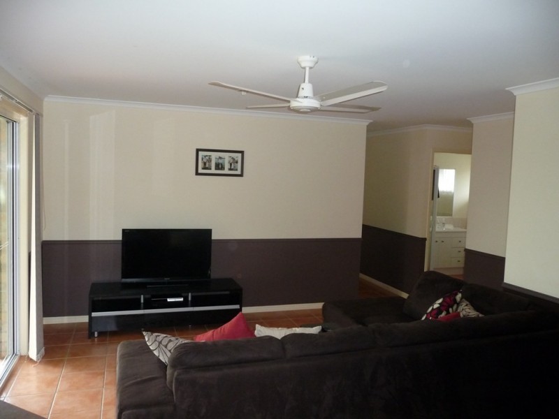 72 Cromdale Circuit, Kawungan QLD 4655