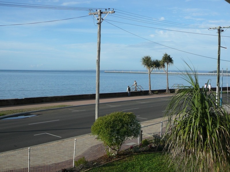 556 Charlton Esp, Urangan QLD 4655