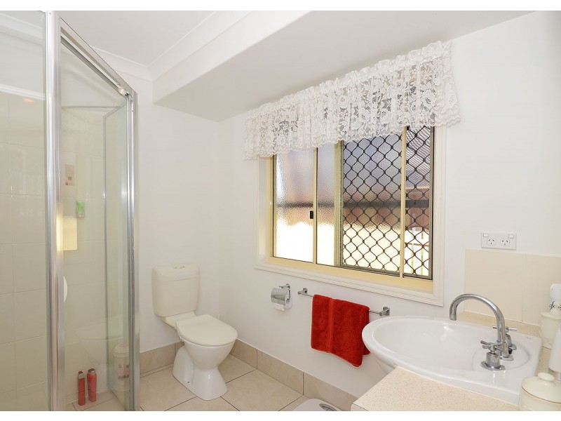 2 Belgrave Way, Urraween QLD 4655