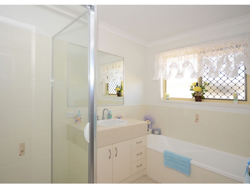2 Belgrave Way, Urraween QLD 4655