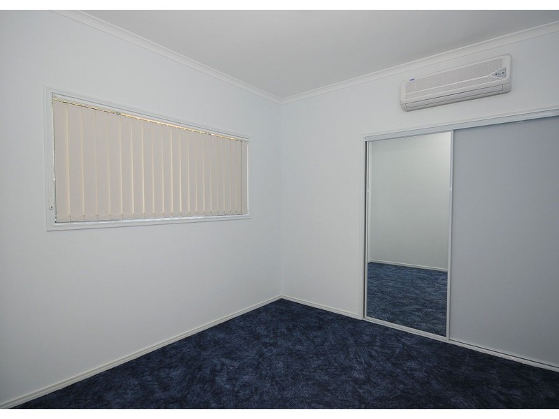120 -34 Elizabeth St, Urangan QLD 4655