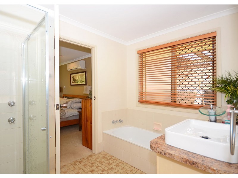 20 Areca Drive, Kawungan QLD 4655