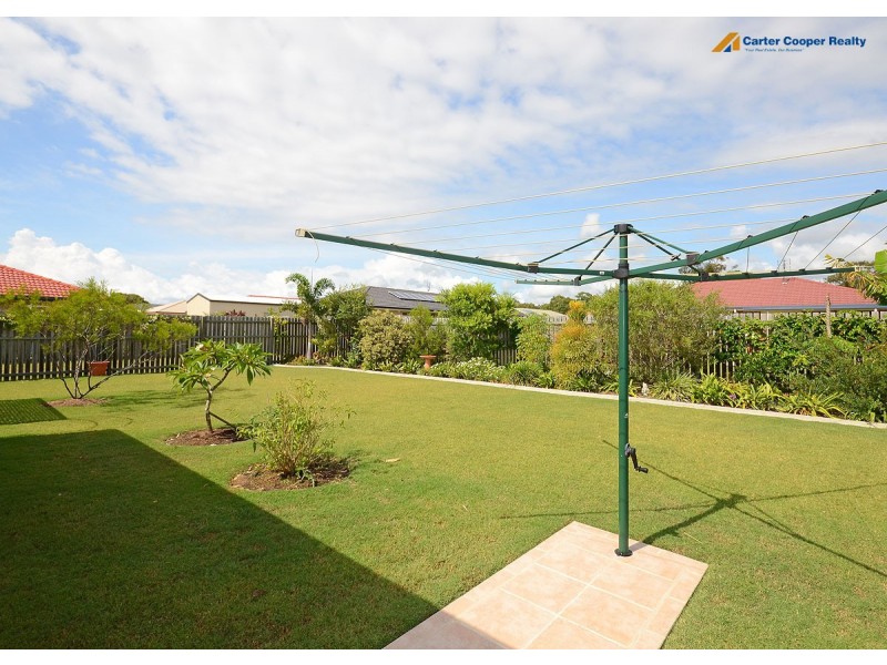 12 Emerald Park Way, Urangan QLD 4655