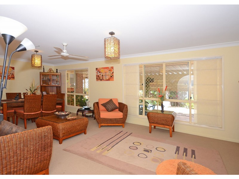 57 Spence Street, Point Vernon QLD 4655