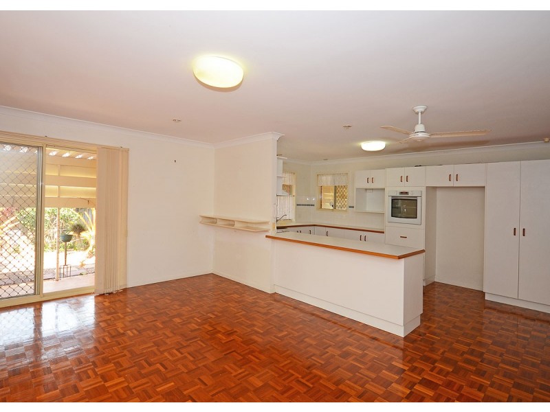 57 Spence Street, Point Vernon QLD 4655