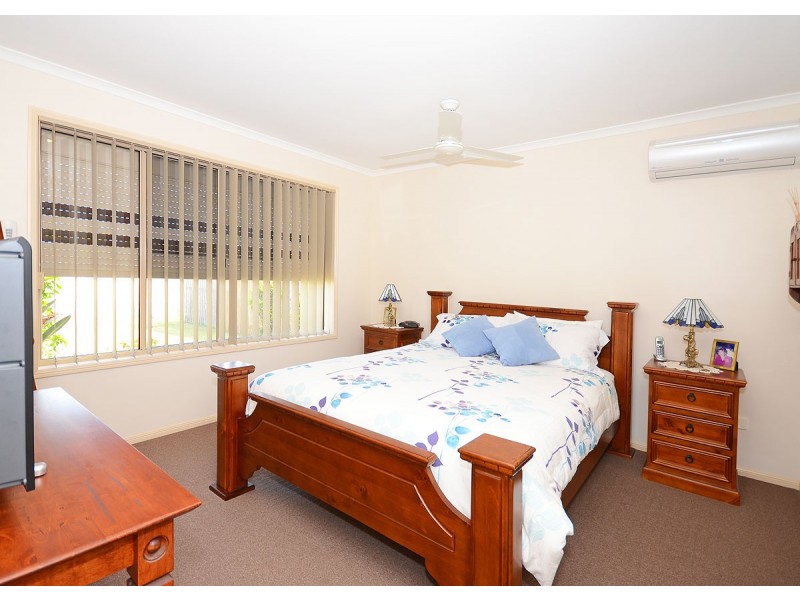 4 Jasper Court, Urangan QLD 4655