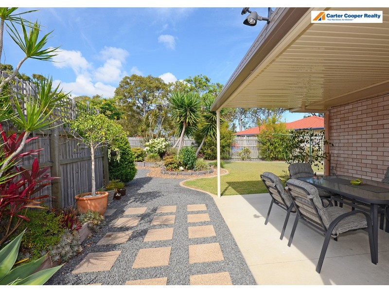 4 Jasper Court, Urangan QLD 4655