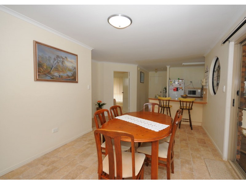 41 Vanda Street, Urangan QLD 4655
