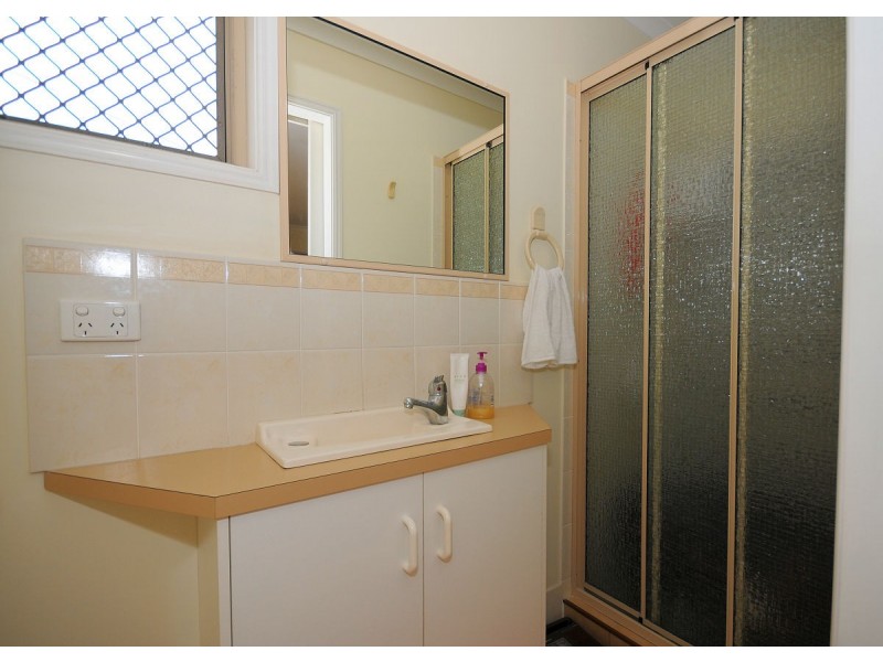 41 Vanda Street, Urangan QLD 4655