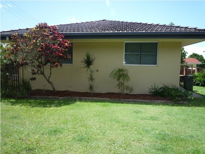 4 Jacaranda Drive, Torquay QLD 4655