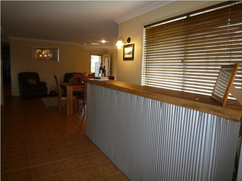 31 Heather Way, Urraween QLD 4655