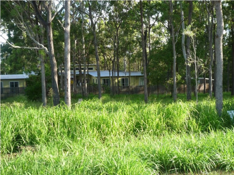 27 Spence Street, Point Vernon QLD 4655