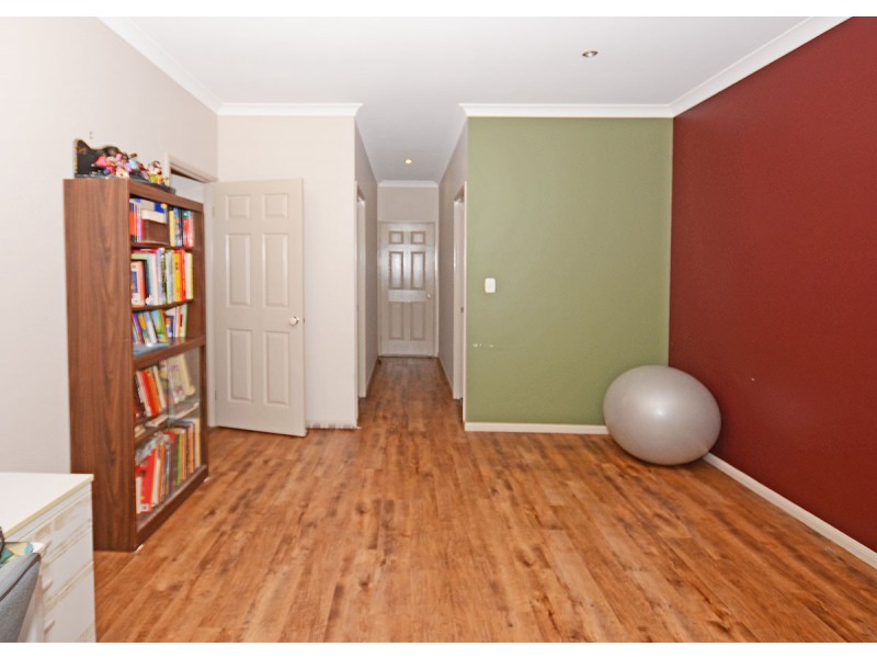 17 Grey Gum Court, Urraween QLD 4655